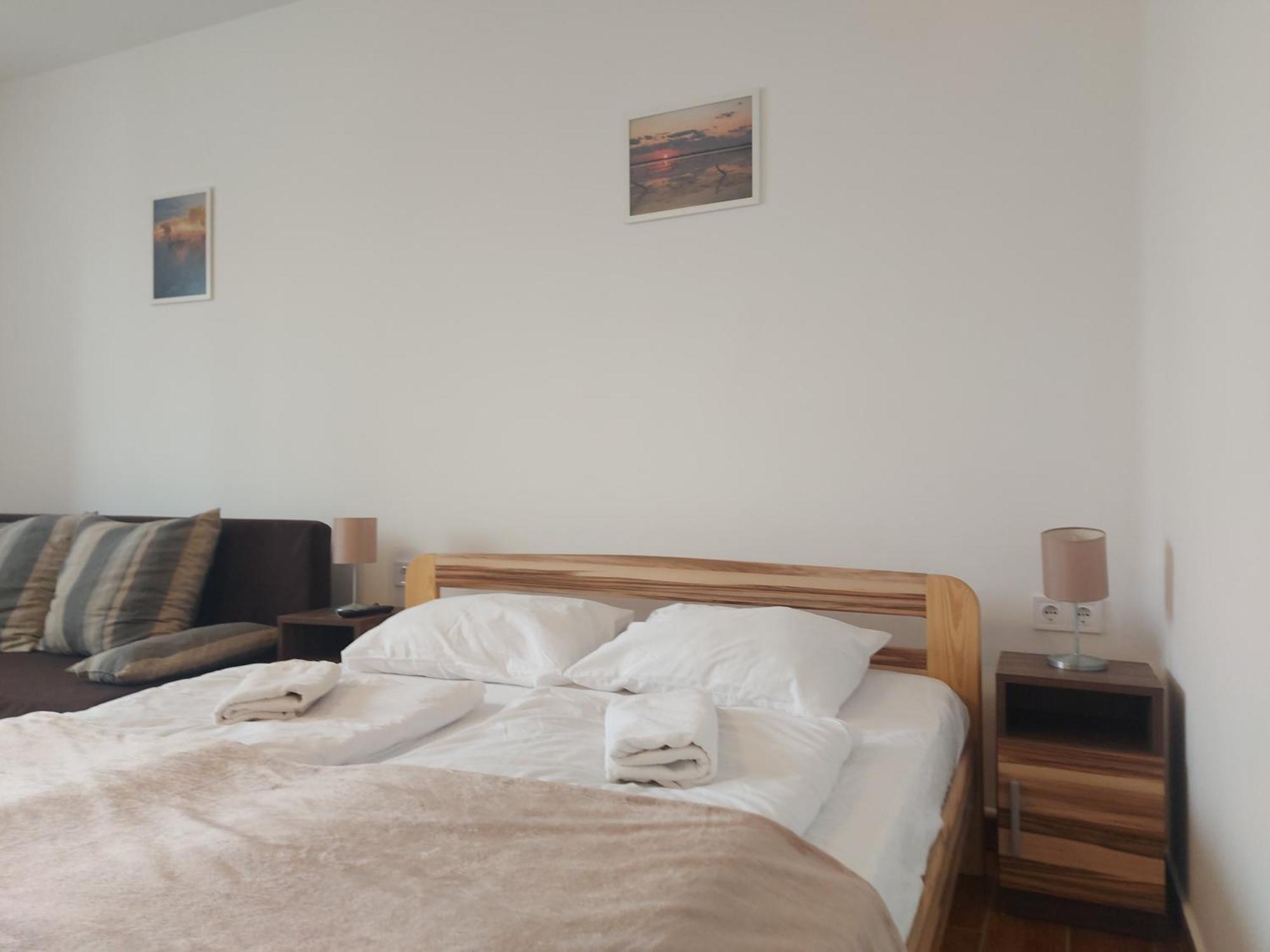 Potyka Apartman Tiszafüred Eksteriør bilde