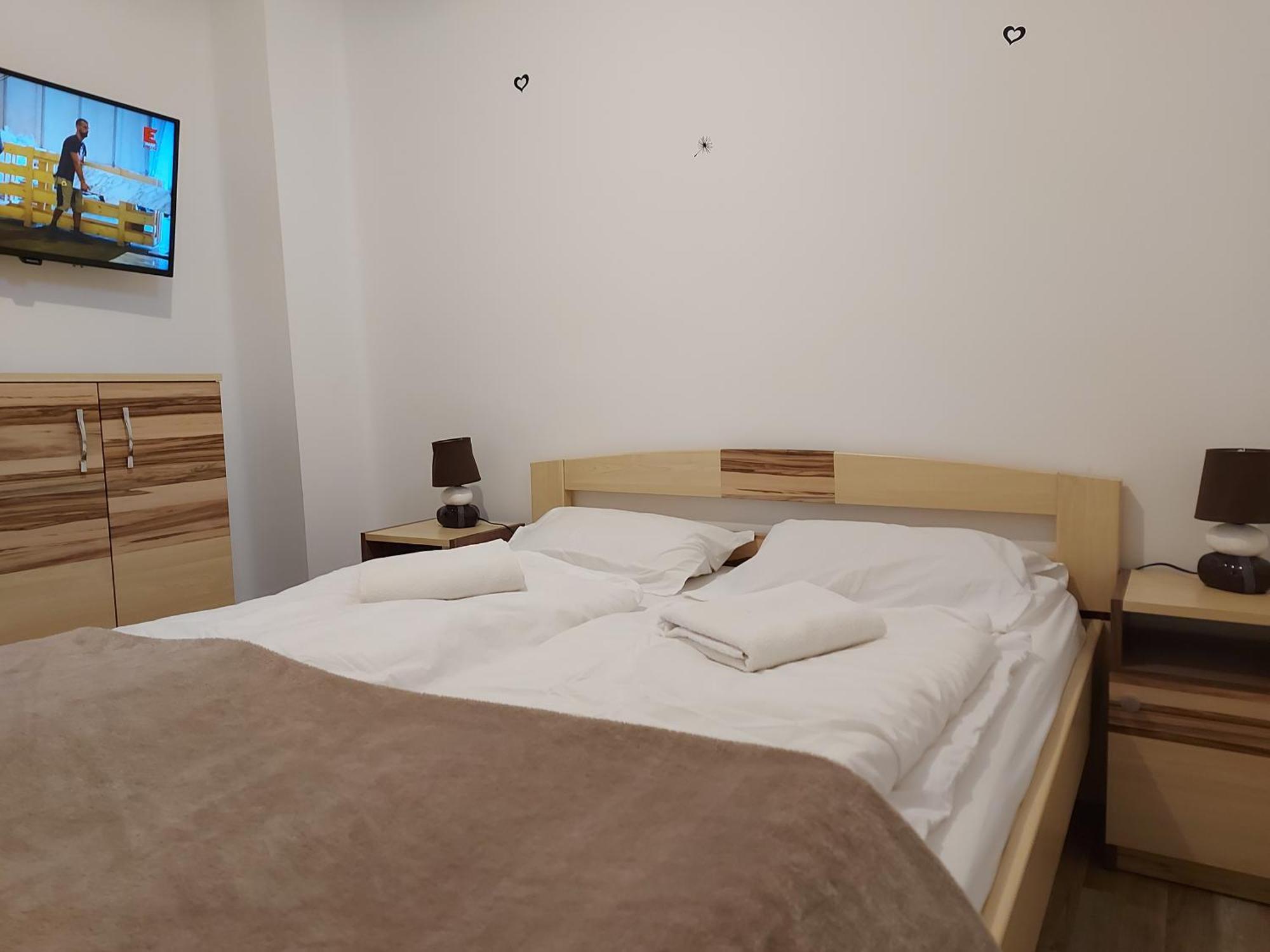 Potyka Apartman Tiszafüred Eksteriør bilde