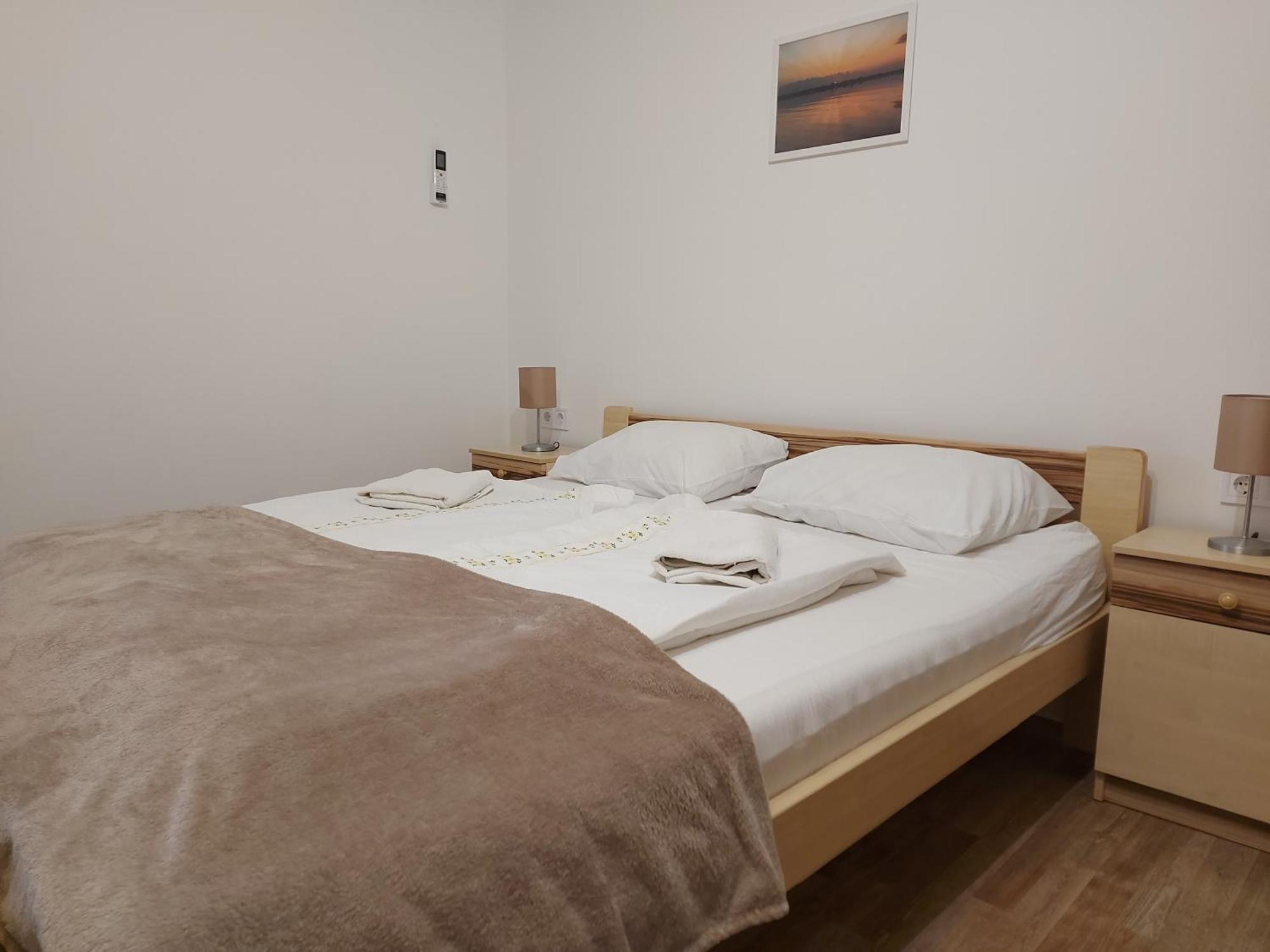 Potyka Apartman Tiszafüred Eksteriør bilde